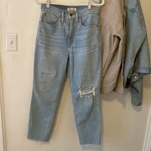 The Momjean in Ellendale Wash: Raw-Hem Edition SIZE 27